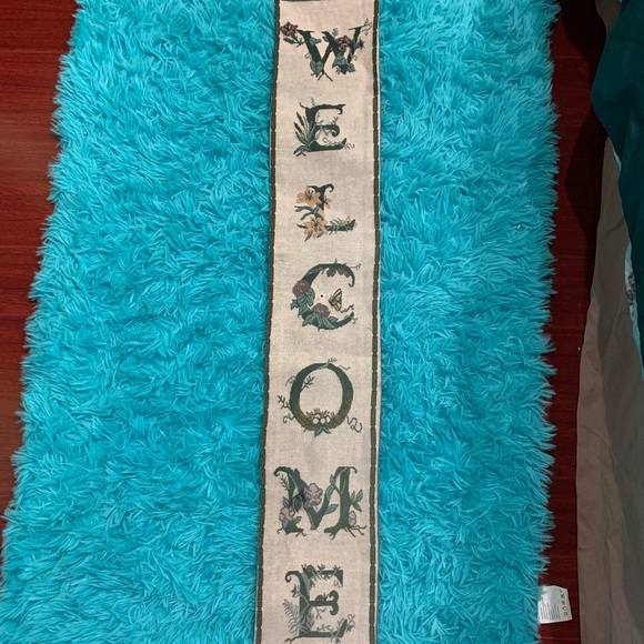 Welcome banner - Picture 2 of 5